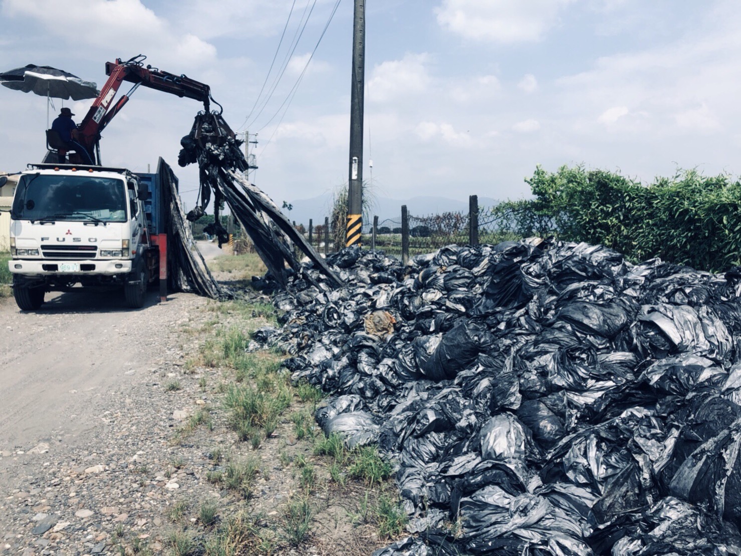 屏東農業廢棄物佳冬集中場搬新家了本縣共有8處農廢集中場5處農膜集中場(共張6張)第5張